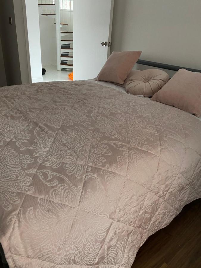 Central Leeds Townhouse With Private Roof Garden Sleeps 4 外观 照片