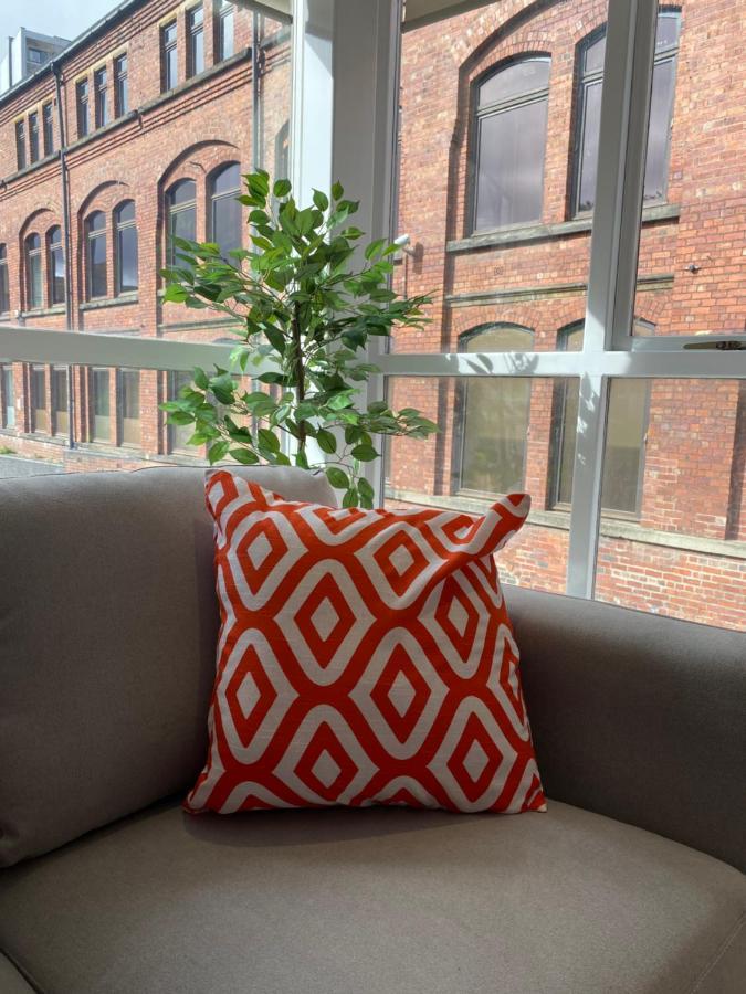 Central Leeds Townhouse With Private Roof Garden Sleeps 4 外观 照片