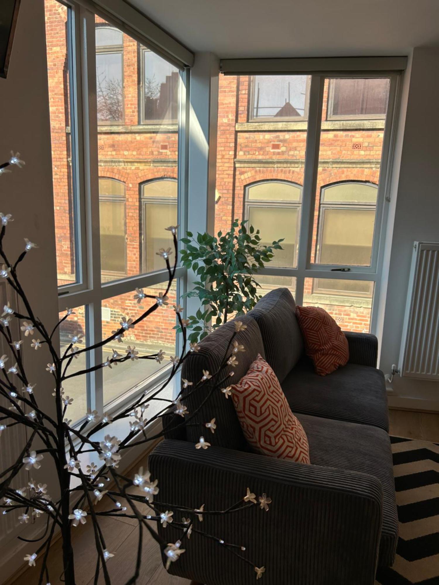 Central Leeds Townhouse With Private Roof Garden Sleeps 4 外观 照片
